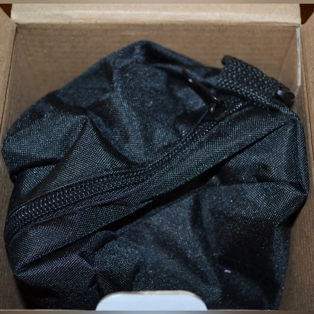 Dynex digital series tripod, new in box